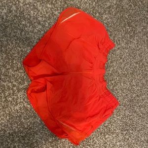 lululemon hotty hot 4 inseam shorts